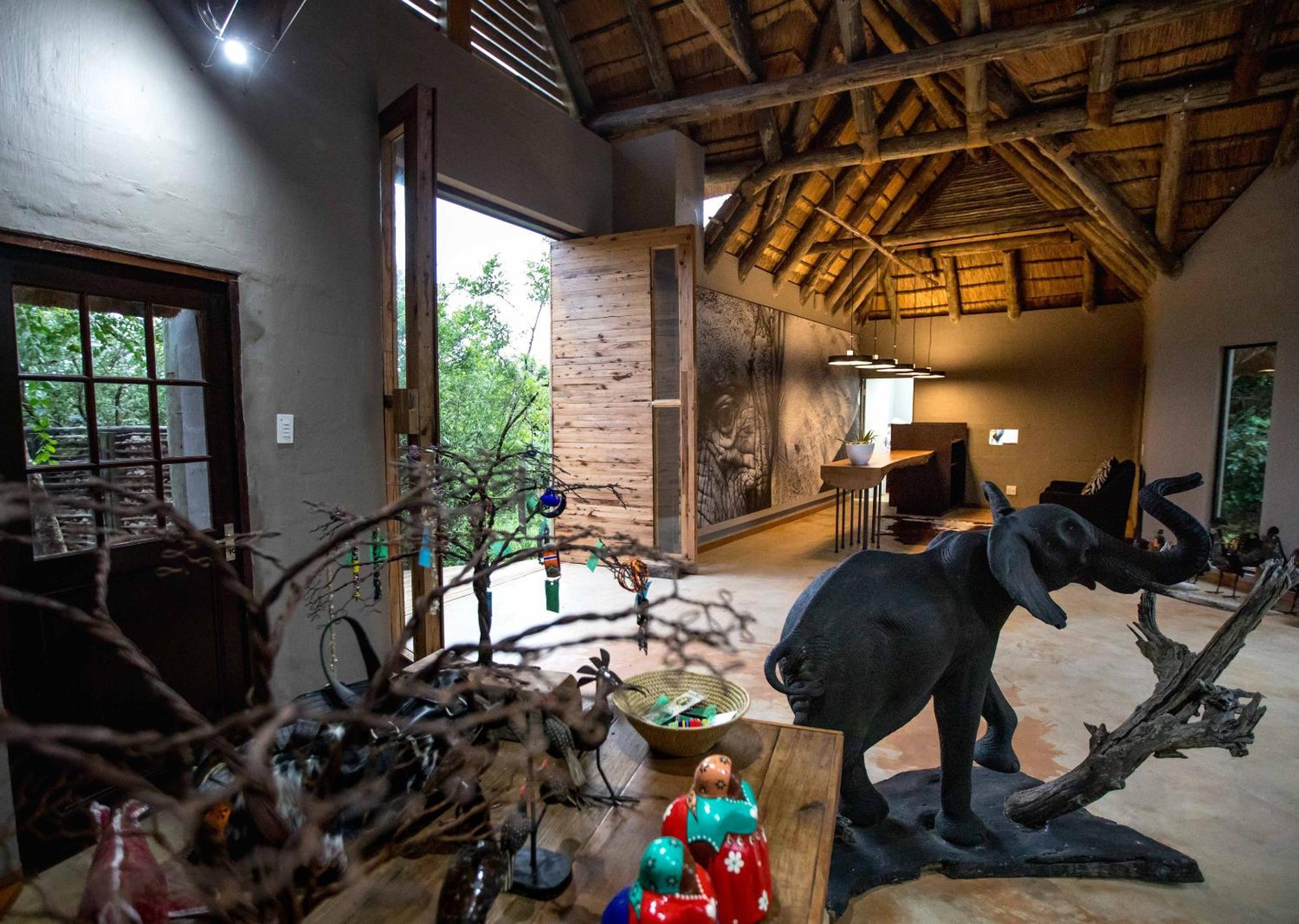 Royal Thonga Safari Lodge Sihangwane Exterior foto